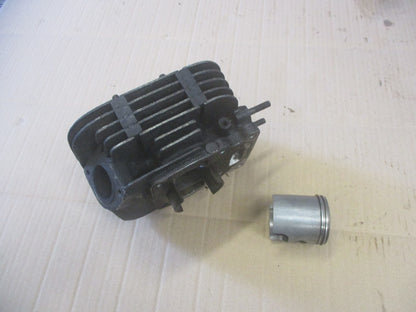 Cylindre / piston pour Suzuki 125 TS B - 1979