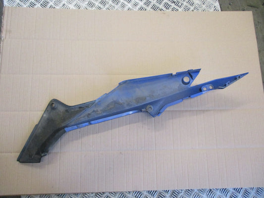 Cache latéral gauche pour Honda 125 CBR - JC34