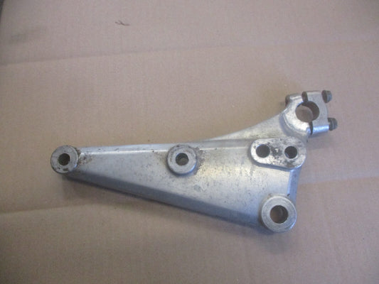 Platine droite pour Honda 125 CBT - CB125T - 125 Twin