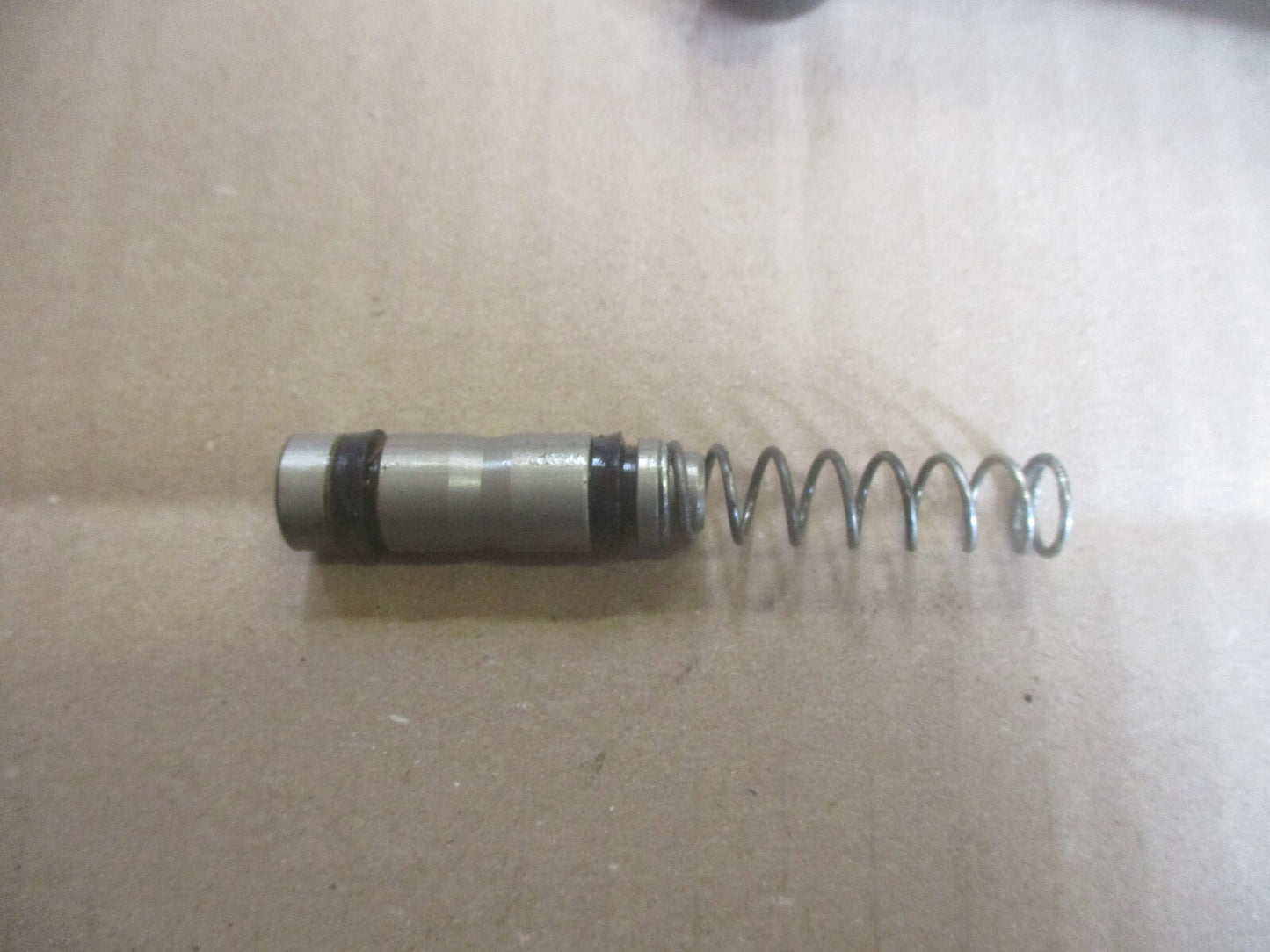 Piston de maitre cylindre de frein avant pour Yamaha 125 XTX - XTR