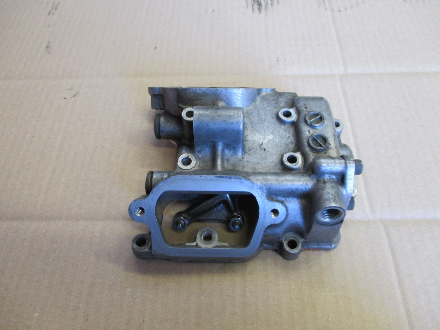 Cache culbuteurs équipé pour Suzuki 650 XF Freewind