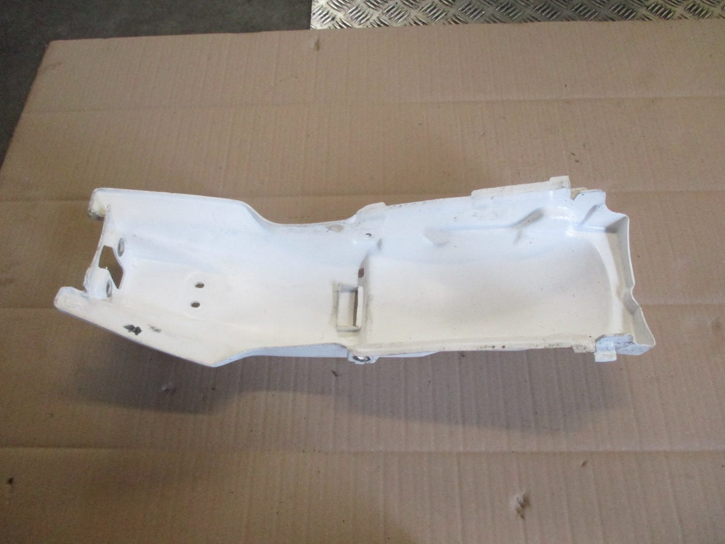 Garde boue arrière pour Yamaha 125 DTLC - 10V