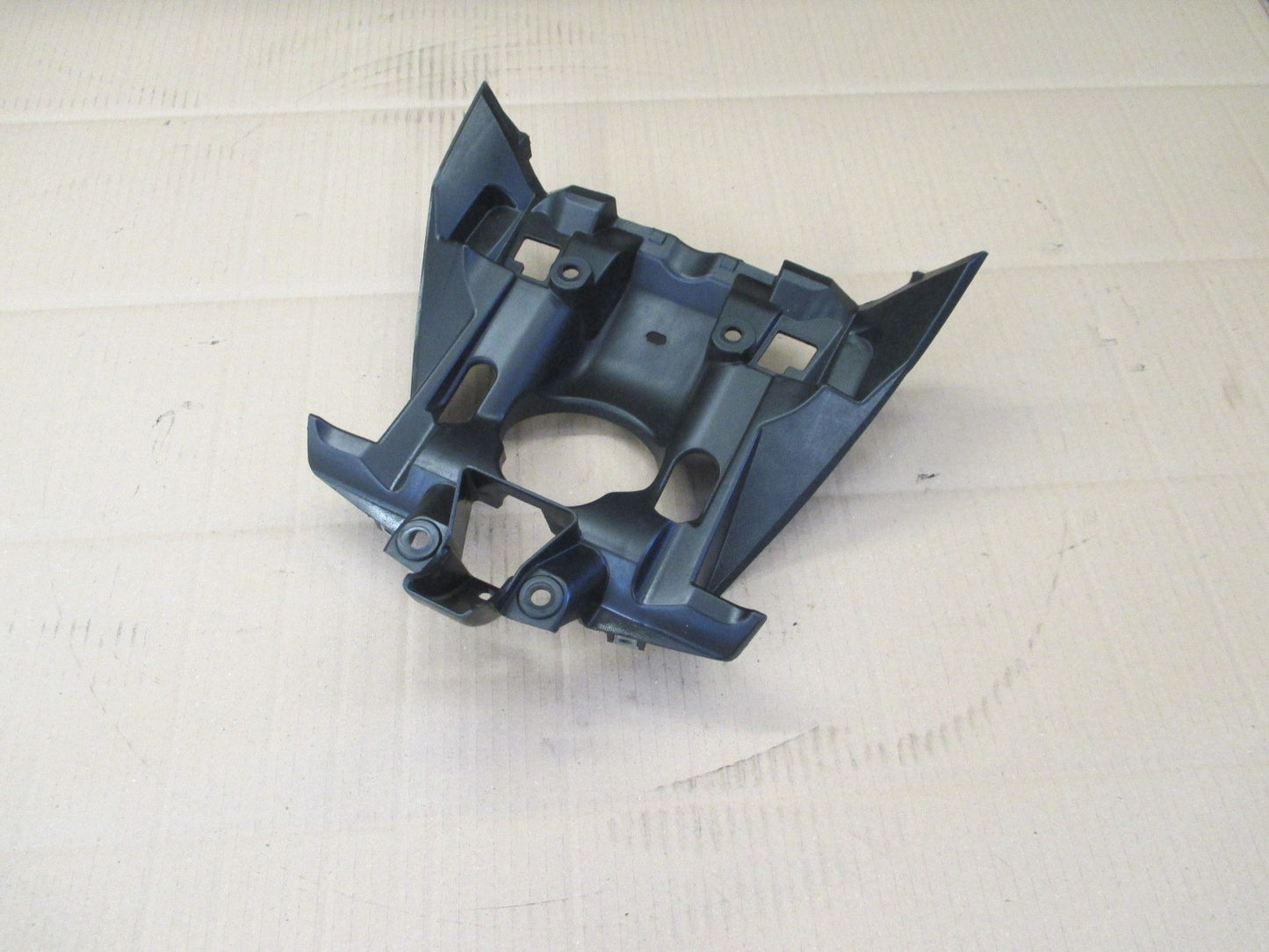 Cache plastique pour Honda 125 CBF - JC74