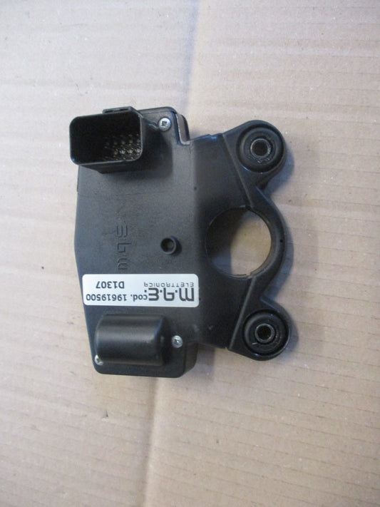 Compteur pour Yamaha 125 XTX - XTR - phase 2 - 3 rangées de connecteurs