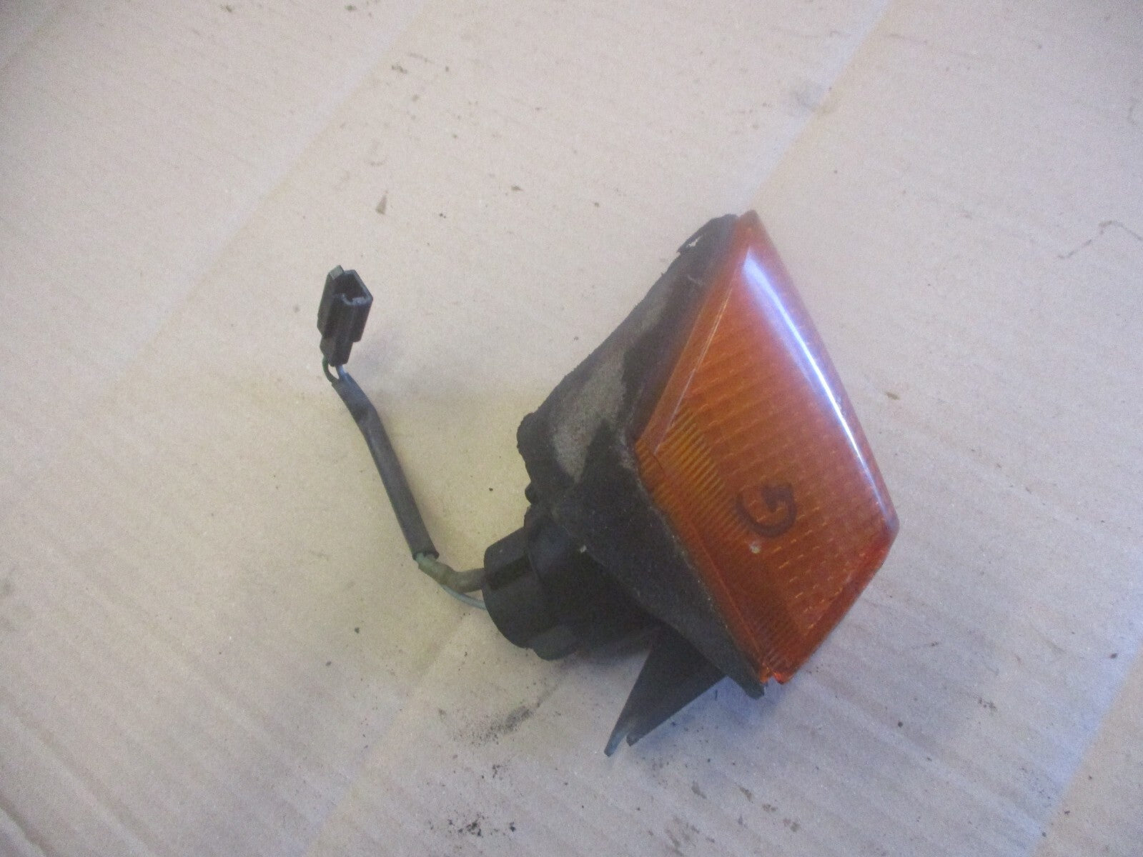 Clignotant avant gauche pour Honda 750 VFR - RC36 - Phase 1 - 1990/1993