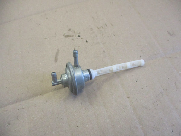 Robinet d'essence pour Yamaha 125 XTX - XTR