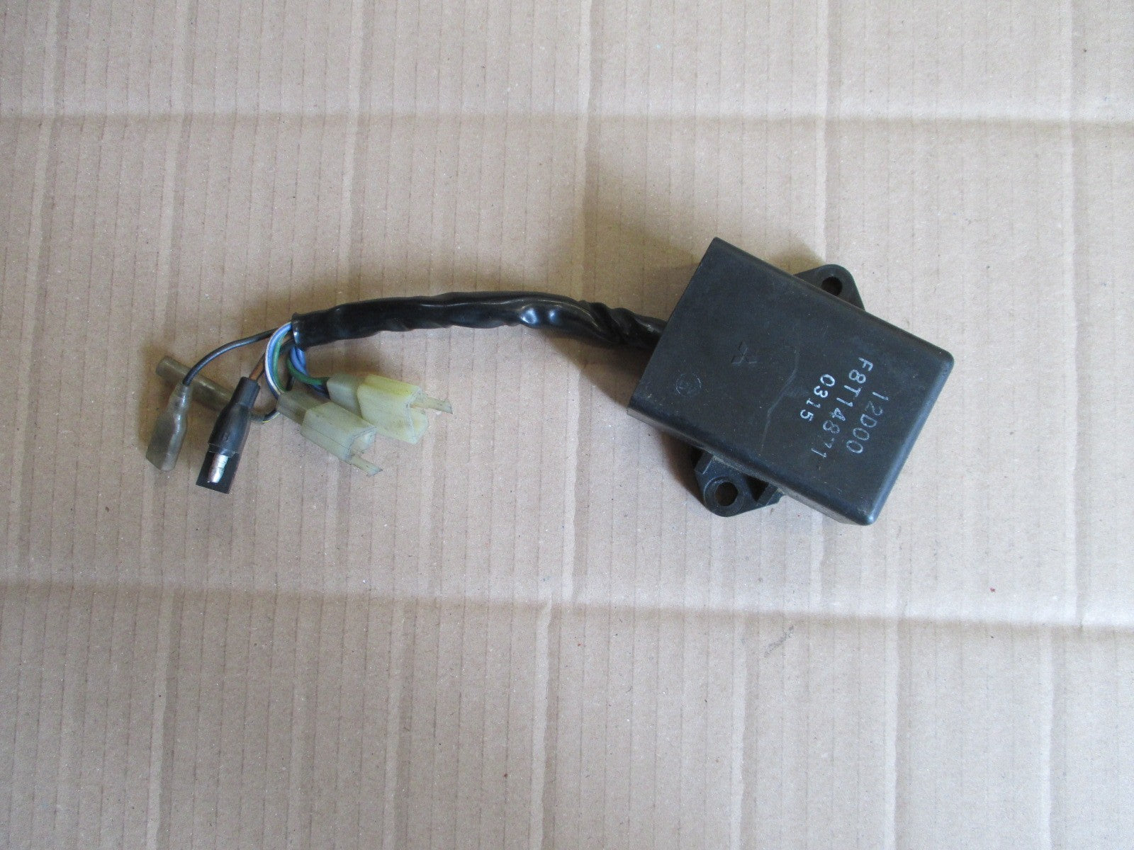 CDI 12D00 pour Suzuki 650 DR - SP41A