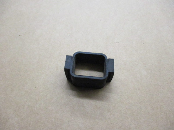 Caoutchouc support relais de demarreur pour Yamaha 125 TDR modèle 4FU / 5AE