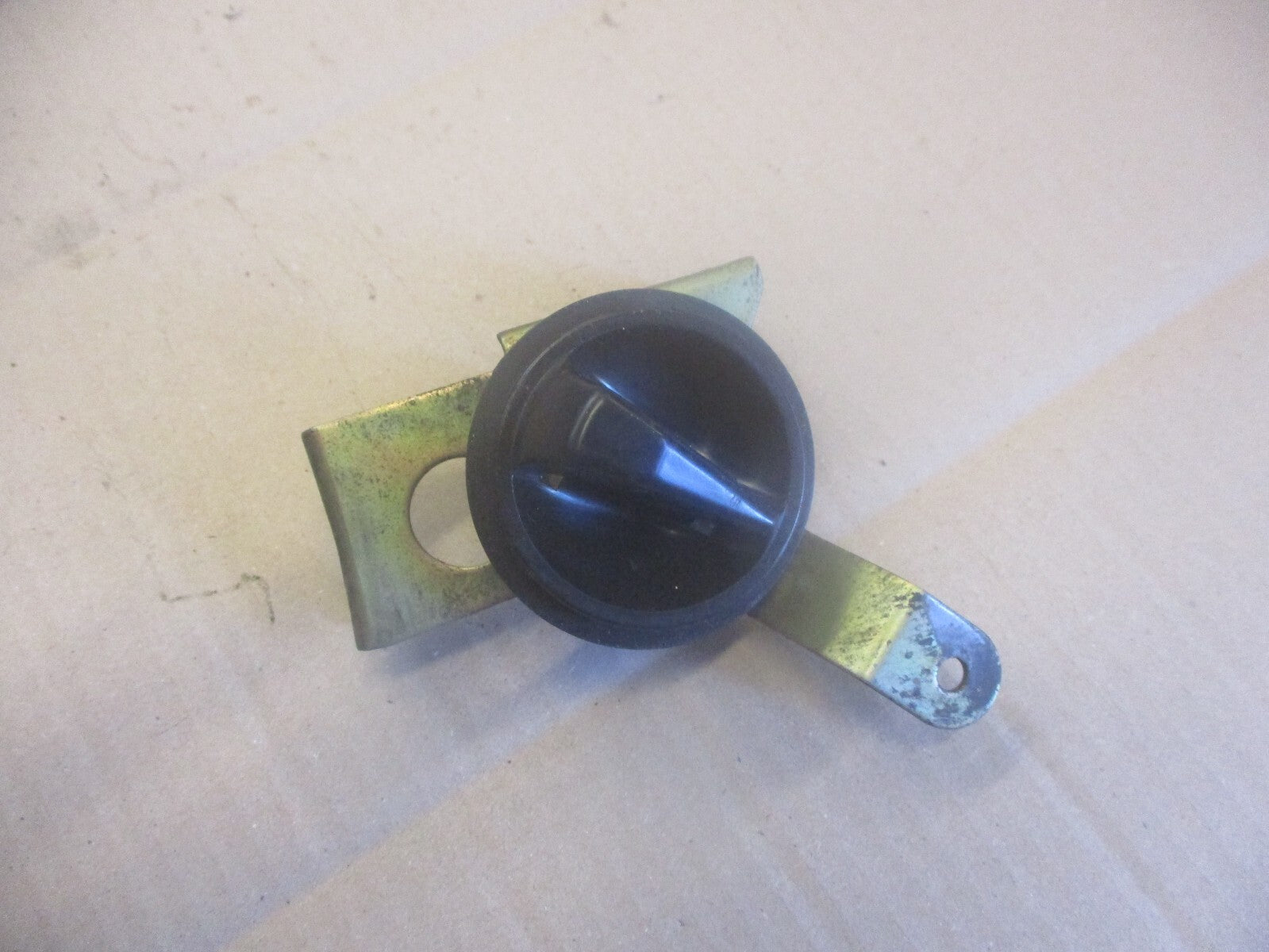 Bouton de commande robinet essence Honda 750 VFR - RC36 - Phase 1 - 1990 / 1993