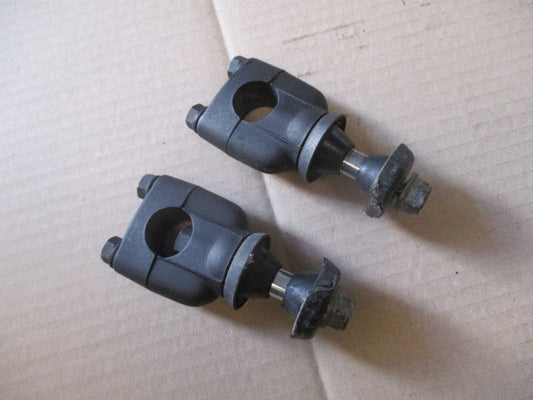 Pontets de guidon pour Suzuki 125 DR - SF43B