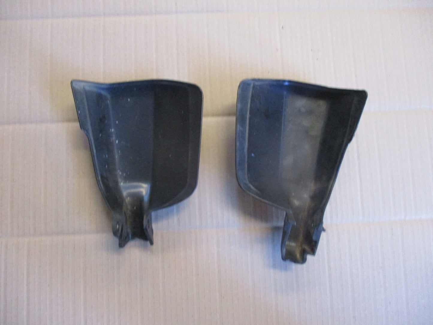Protèges mains pour Honda 650 NX Dominator - RD02 - RD08A