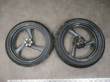 Roue avant et arrière avec pneu bon état pour Yamaha 125 TZR - 4FL