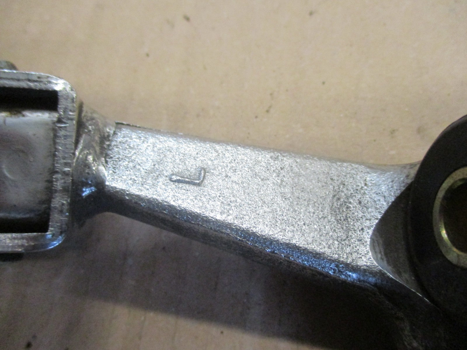 Cale pied avant gauche pour Yamaha 125 XV Virago - 5AJ