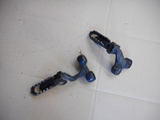 Cales pieds avant pour Suzuki 600 DR - 650 DR - SN41A - SP41A