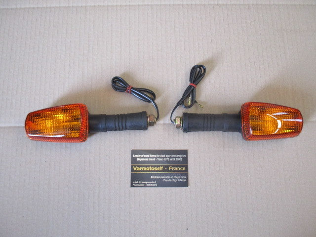 Clignotants NEUFS - tige longue - pour Yamaha 750 FZX - 4AM - 2JE