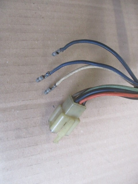 Commodo gauche pour Honda 125 XLS dernier modèle - petit connecteur blanc