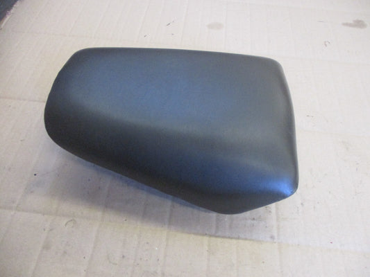 Selle passager arrière pour Honda 125 CBR - JC34