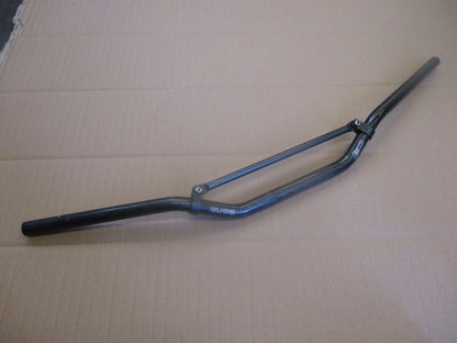 Guidon couleur carbone 125 DTMX - DTLC - DTR - DTRE - XLS - XLR - NX - DR - KMX