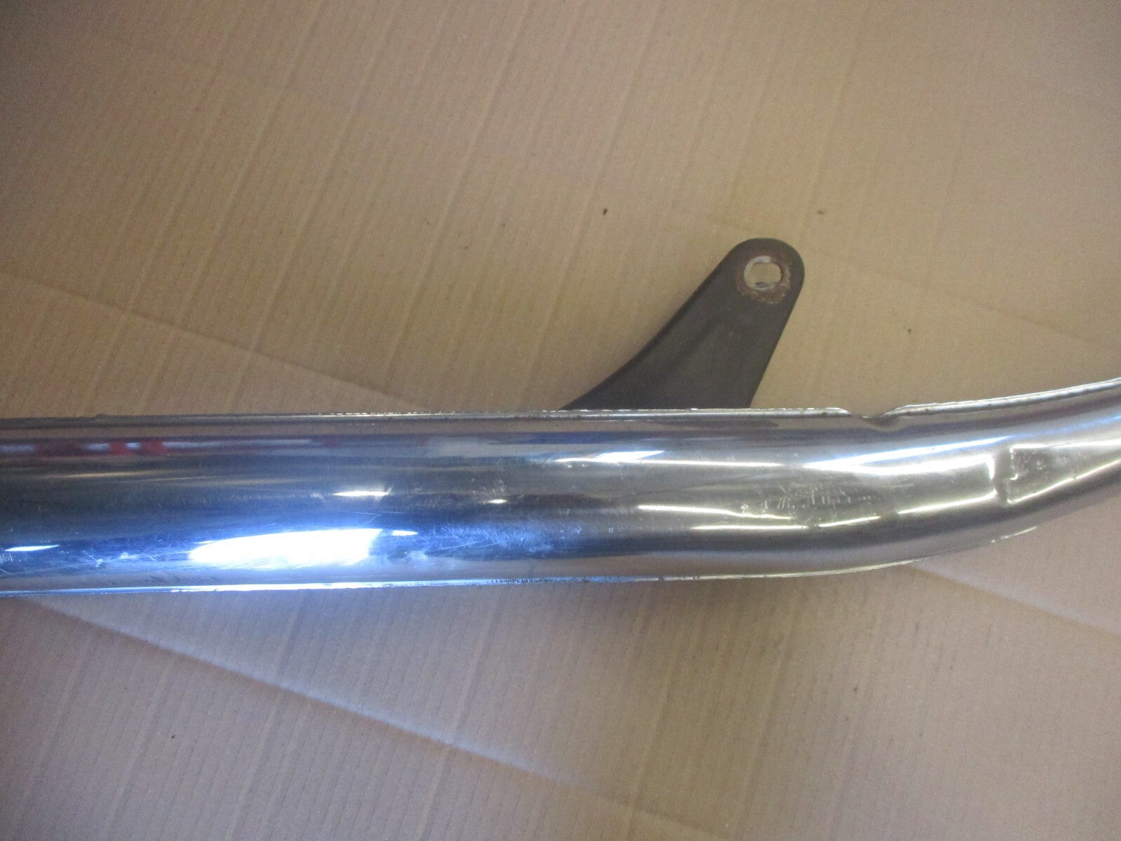 Pot d'échappement droit pour Suzuki 125 GT