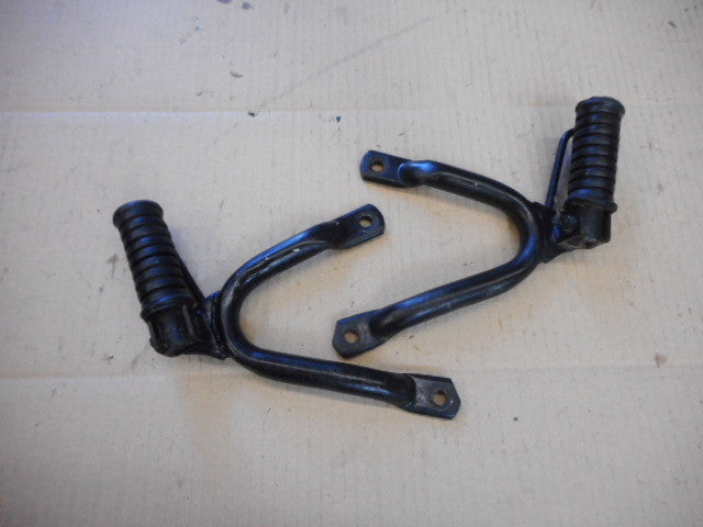 Cales pieds arrière pour Yamaha 125 DTLC - 10V