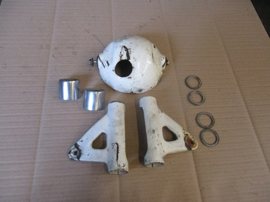 Pattes + cuvelage de phare pour Yamaha 125 DTF - DTE - 1F9