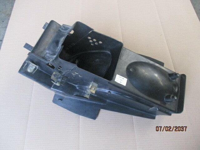 Bloc pare boue arrière pour Honda 750 Africa twin - XRV - RD07