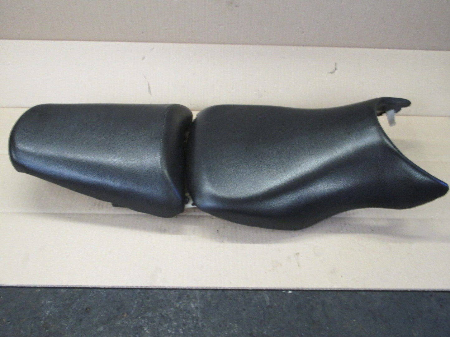 Selle conducteur et passager pour Honda 125 CBF - JC40A