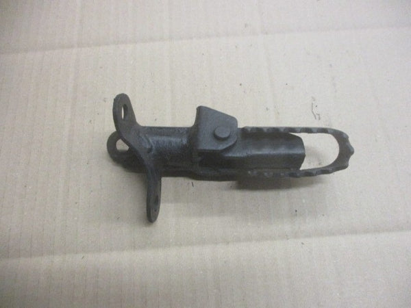 Cales pied avant droit pour Suzuki 125 TS - 1976
