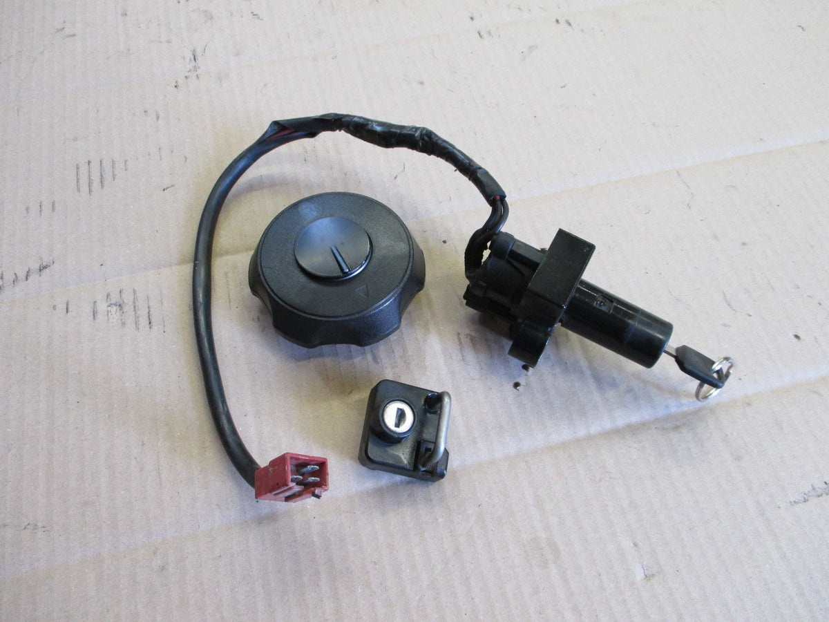 Nieman + bouchon + serrure de casque pour Honda 600 Transalp - PD06 - PD10