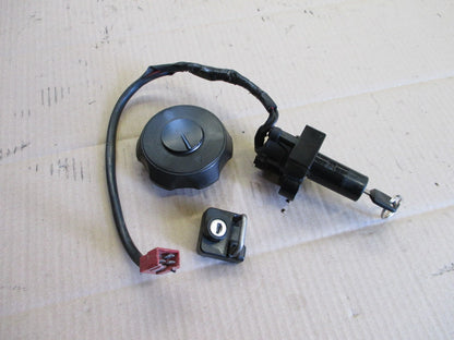 Nieman + bouchon + serrure de casque pour Honda 600 Transalp - PD06 - PD10