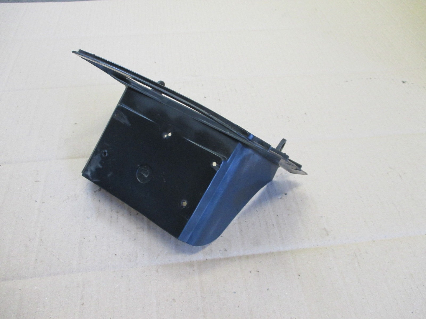 Bavette arrière coupée pour Honda 750 VFR - RC24