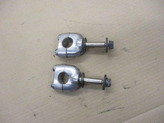 Pontets de guidon pour Honda 650 NX Dominator - RD02