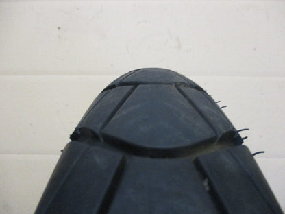 Roue avant - pneu Trailmax très peu roulé - Suzuki 600 DR - SN41A - Couleur "or"