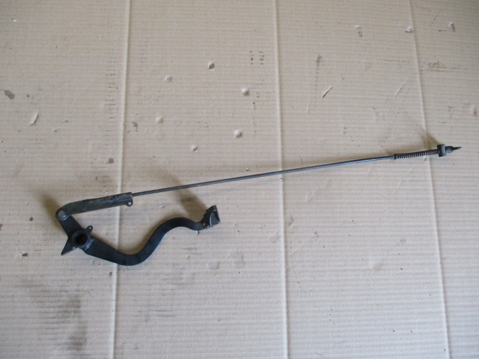 Pédale de frein AR + tige de commande Honda 125 XLR - JD04 - Modèle Phare Carré