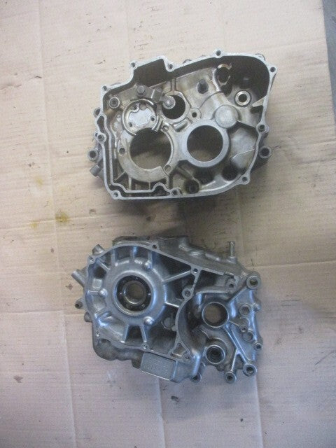 Carters moteur droit et gauche pour Honda 125 CBT - CB125T - 125 Twin