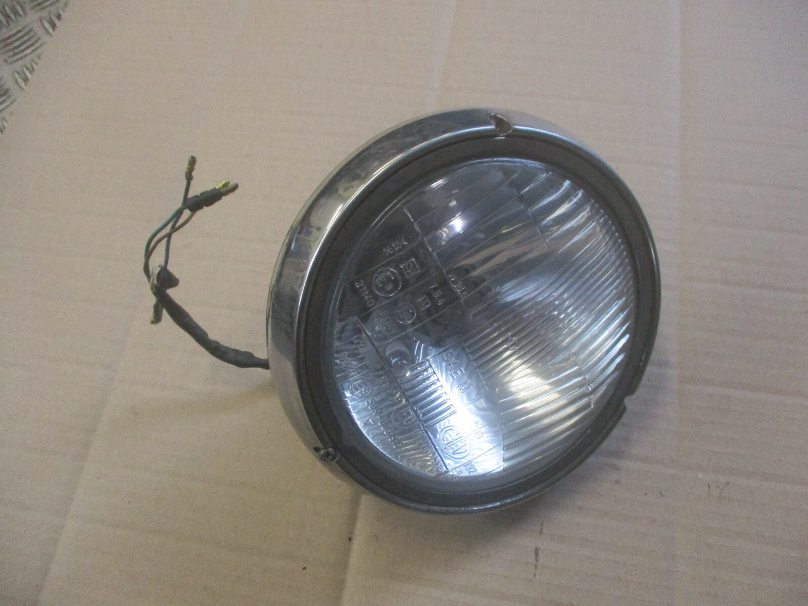 Optique de phare + cerclage pour Honda 125 CLR - City Fly - JD18A