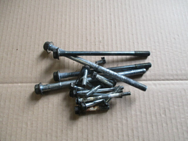 Visserie bas moteur pour Honda 500 XLR - PD02