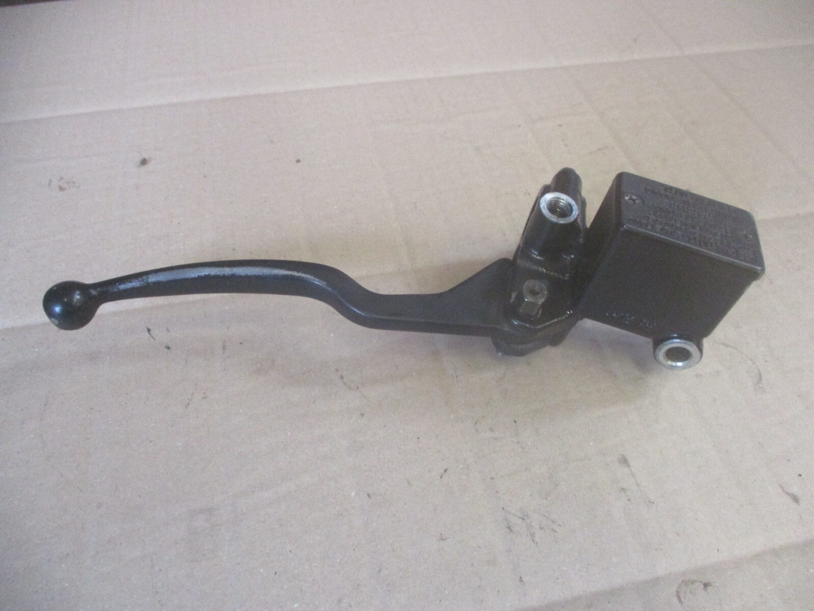 Maitre cylindre avant pour Suzuki 650 DR RS SE - SP44A