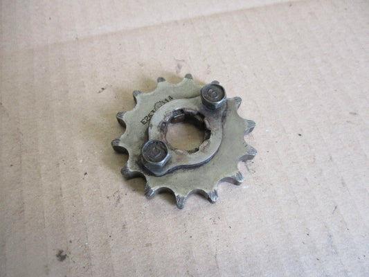 Pignon sortie de boite pour Yamaha 125 SR - 10F