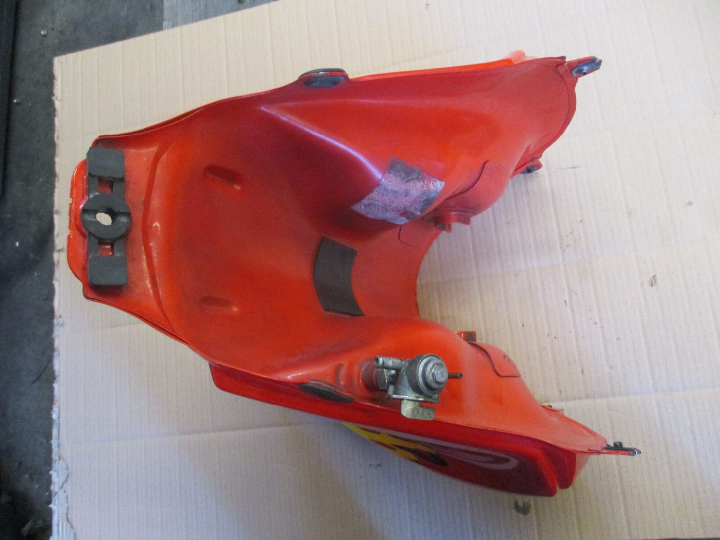 Réservoir pour Honda 650 NX Dominator - RD02 - A partir de 1992