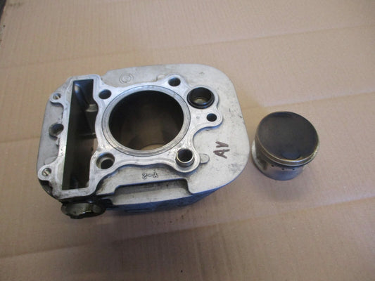 Cylindre / piston avant pour Yamaha 535 XV Virago - 2YL