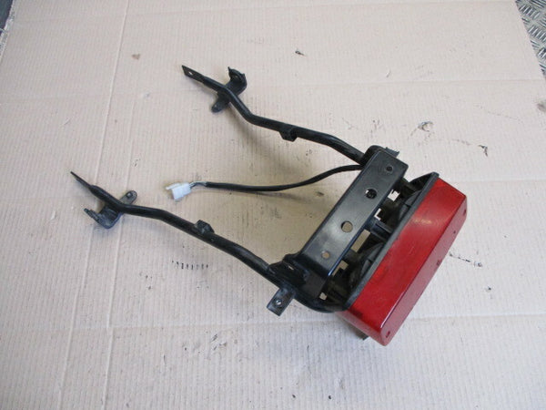Boucle arrière de cadre + feu arrière pour Suzuki 800 DR - SR43A
