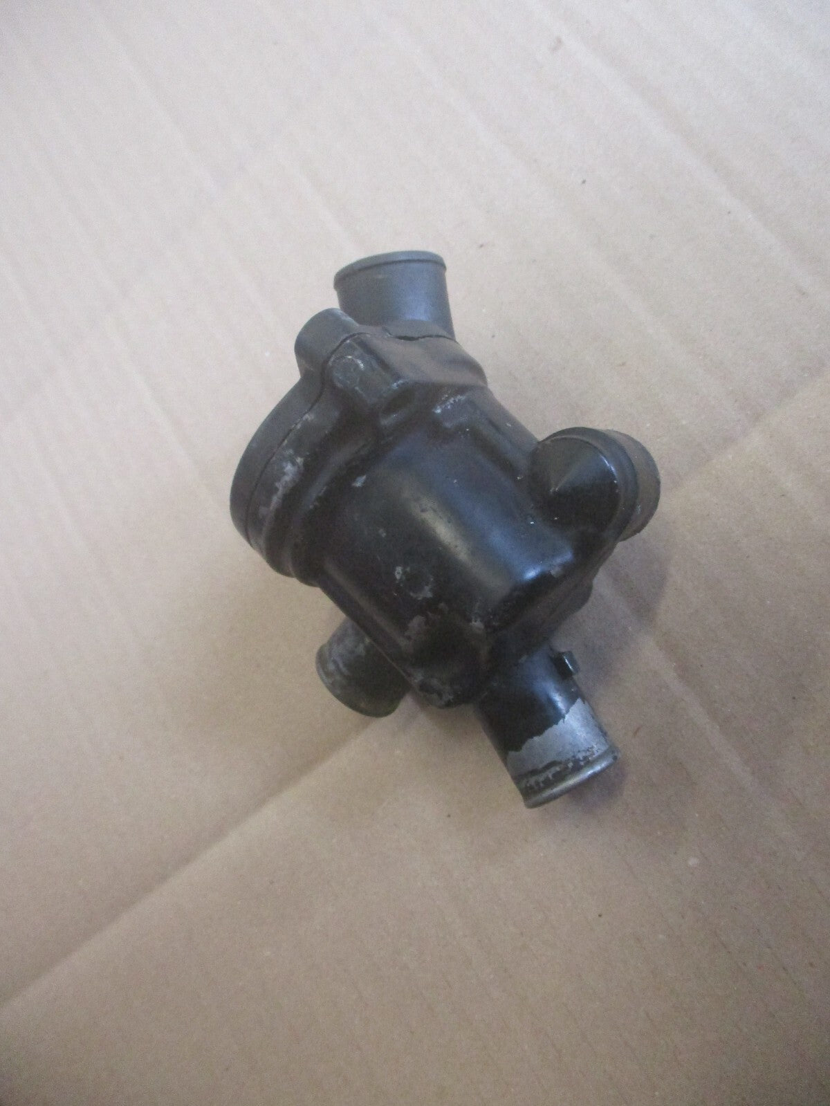 Boitier de calorstat (sans le calorstat) pour Yamaha 750 FZX - 2JE - 4AM