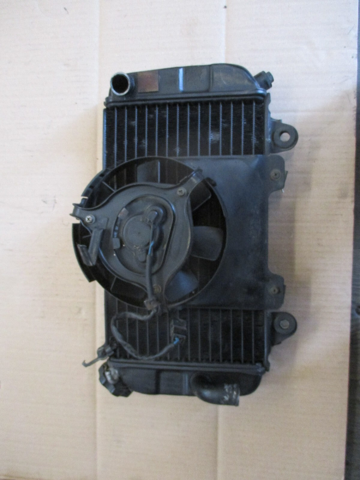 Radiateur d'eau + ventilateur pour Yamaha 750 FZX - 2JE - 4AM