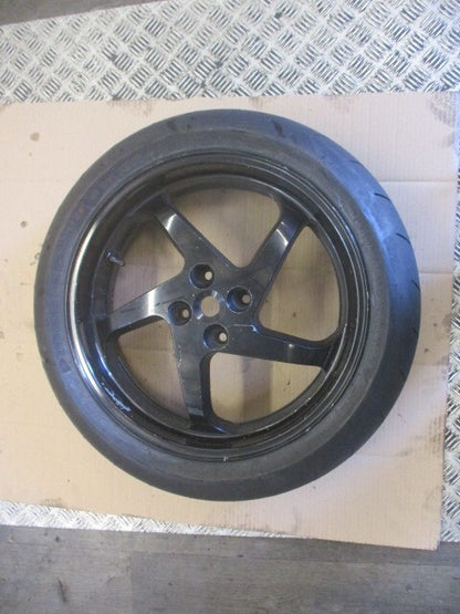 Roue arrière avec pneu en bon état pour Honda 800 VFR - RC46A - 1998