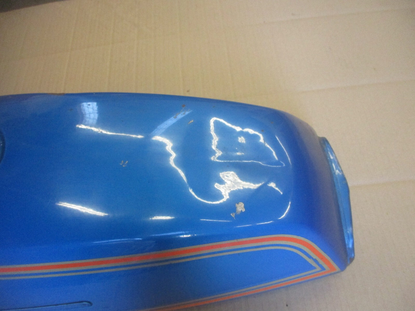 Réservoir d'essence pour Suzuki 125 GT Gold Label