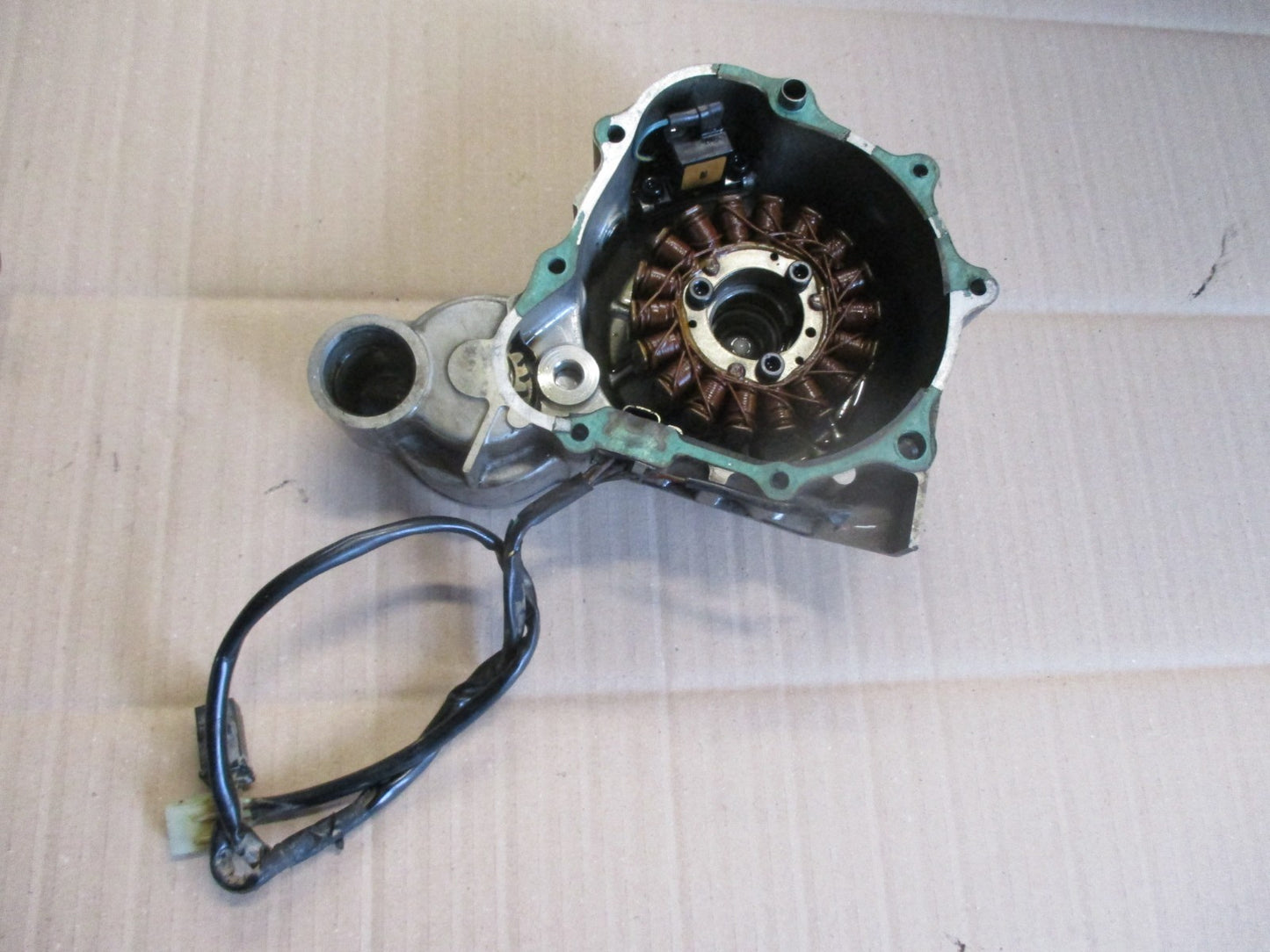 Stator + carter d'allumage pour Honda 125 CLR - City Fly - JD18A