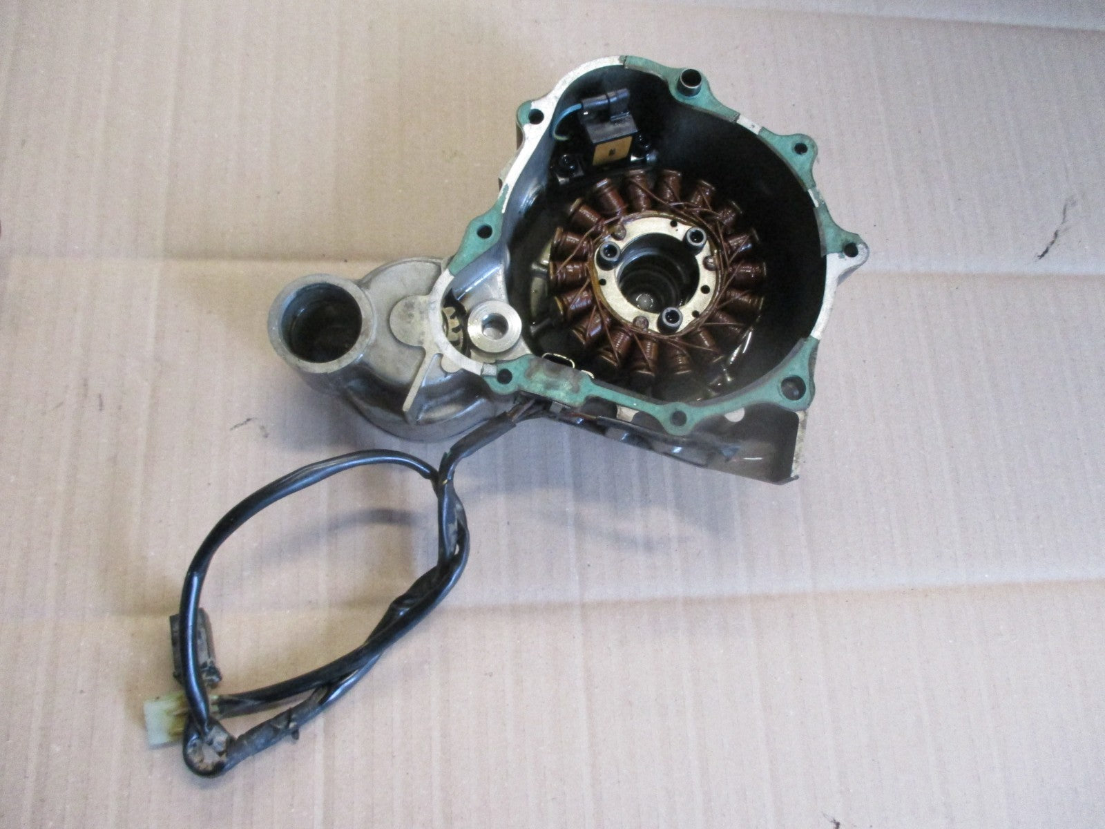 Stator + carter d'allumage pour Honda 125 CLR - City Fly - JD18A