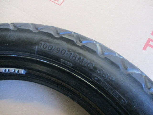 Roue avant et roue arrière avec pneu bon état pour Honda 125 XLV Varadéro - JC32