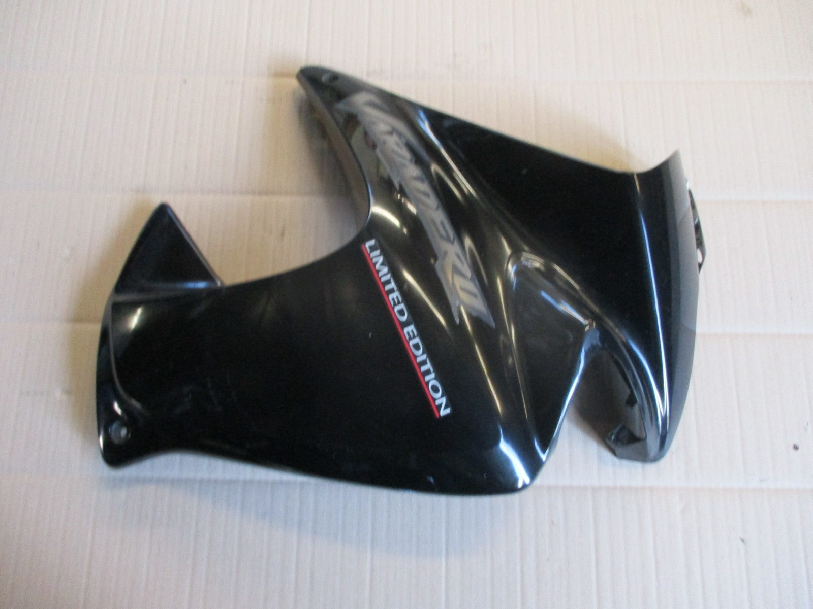 Flanc de carénage droit pour Honda 125 XLV Varadéro - JC32